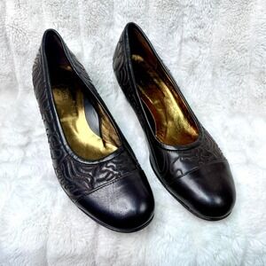 Taryn Rose Pumps Women 38.5 Brown Excellent Embroidered Leather Block Heel 9312